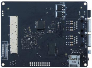 LKAV6314 2.4G/5.8G 200mW ワイヤレスビデオ通信のための二帯IPMESHラジオモジュール