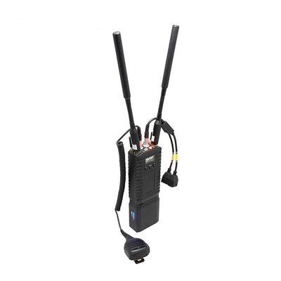 70MHz-6GHz FPGA 周波数ホッピング MESH ラジオ GPS/BD 定位システム用のハンドヘルド タクショナル ラジオ